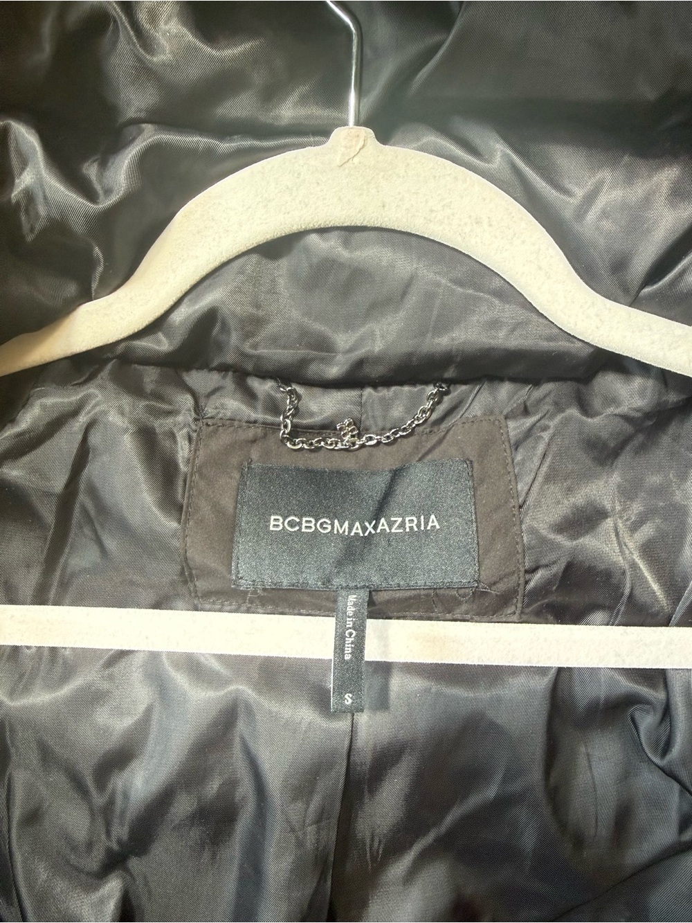 BCBGMaxAzria Black Puffer Jacket with Funnel Neck - Picture 6 of 8